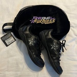 Gently used Rebel Ruthless 2.0 Black Cheer Shoes Size 6.5